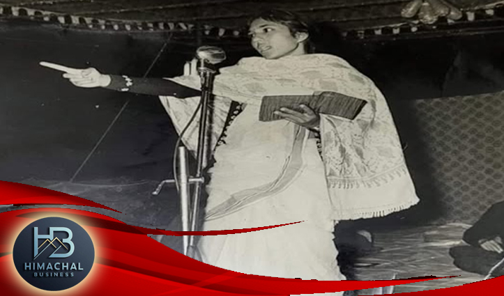 इस ग्रांई देया लंबरा हो इन्हां छोरूआं जो लेयां समझाई कि बत्ता जांदे सीटी मारदे’ इस अमर गीत की गायिका थीं शांति विष्ठ