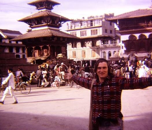 हिप्पी युग : मलाणा क्रीम का खुमार, कंधे पर थैला- गले में गिटार, अमेरिका–यूरोप के युवक–युवतियों को मनाली से मुहब्बत बेशुमार