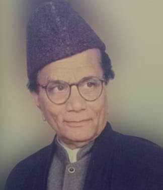 आकाशवाणी शिमला के उद्घोषक दीपक भण्डारी, घर- घर में गूंजती है जिनकी आवाज़ की खुमारी