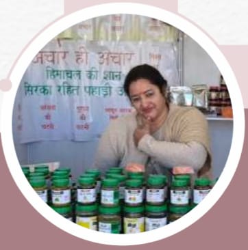 रसोई से रोज़गार तक: नीलम वर्मा ने ‘RS फूड प्रोडक्ट्स’ से आत्मनिर्भरता की मिसाल रची