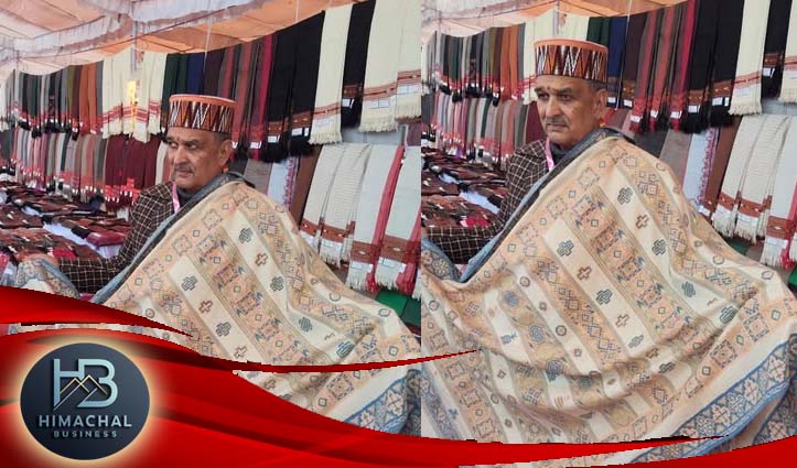 करघे पर क्रांति: फादर डॉटर कोलैब का सबसे खूबसूरत कलेक्शन, शिमला के ग्रैंड शो की स्टेटमेंट पीस बनकर चमकी मंडी के कृष्णा वूल की शॉलें