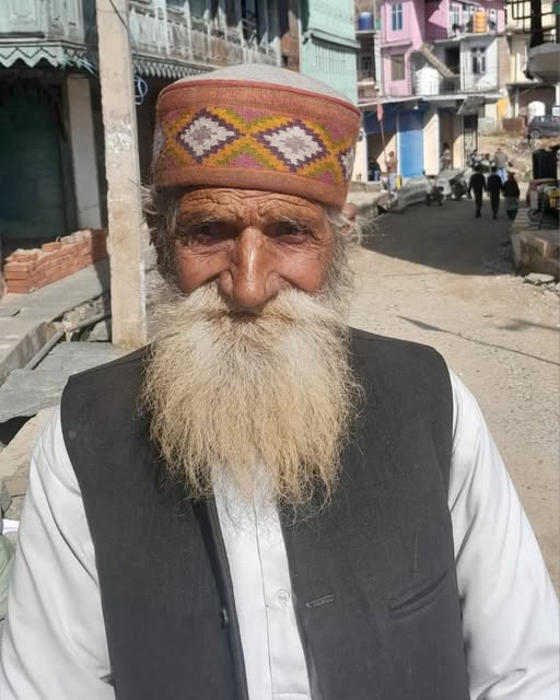 85 साल के गूर जरबु राम का संयम और त्याग बेमिसाल, खुले आकाश के नीचे गुजारे दिये जीवन के साठ साल