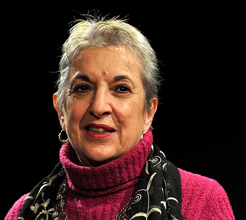 शिमला के तिब्बती स्कूल में तीन साल हैडटीचर रहीं कनाडा की पत्रकार और लेखिका बारबरा अज़ीज़